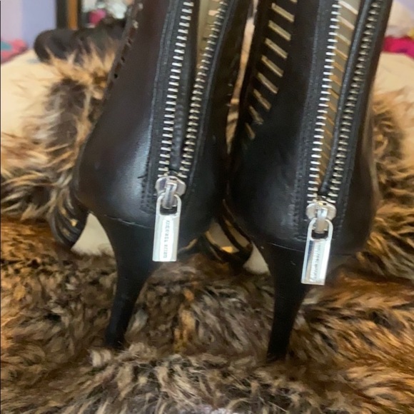 Two pairs heels coach an mk - Picture 6 of 8